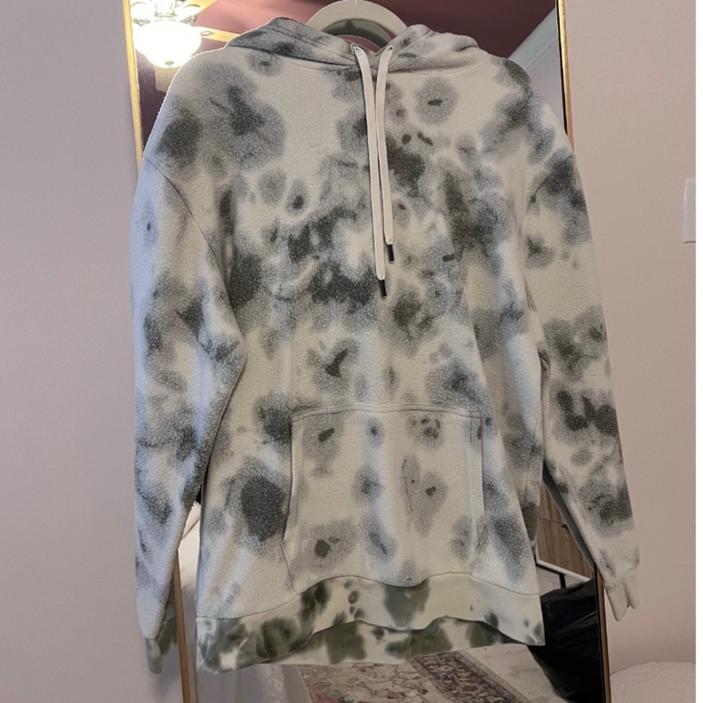 feat tie dye hoodie